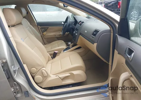 2006 Volkswagen Jetta 2.5 из США, поврежденный, VIN 3VWSF71K76M750076